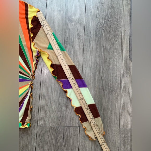 Siedre‎ Cody Graphic Print High Neck Top In Multicolor Size Small - Picture 7 of 16